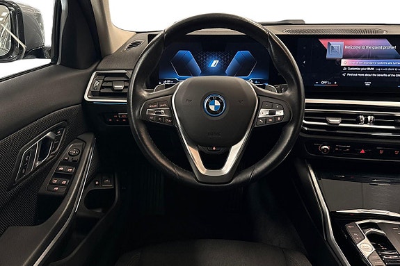BMW 330e 9 of 18