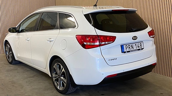 Kia Ceed 4 of 11