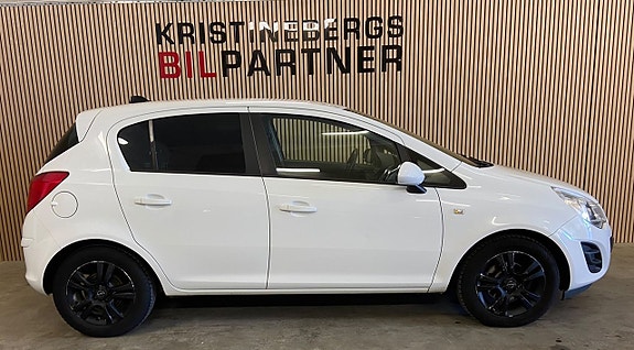 Opel Corsa 3 of 13