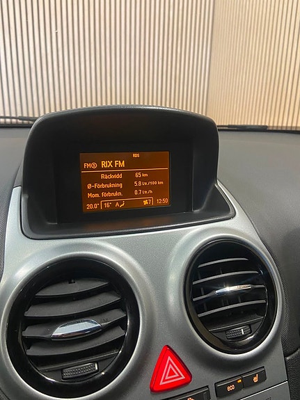 Opel Corsa 9 of 13