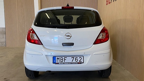 Opel Corsa 4 of 13