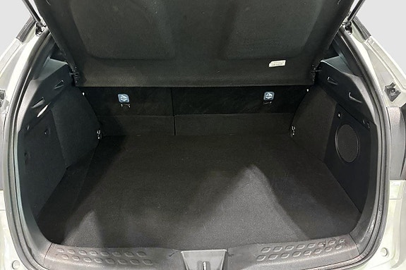 Toyota C-HR 12 of 13