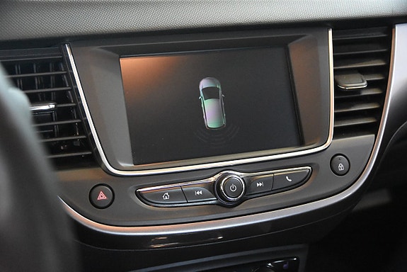 Opel Crossland X 11 of 14