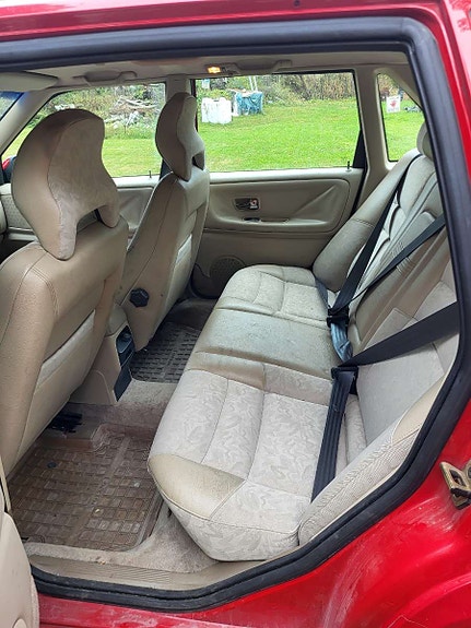 Volvo S70 5 of 6