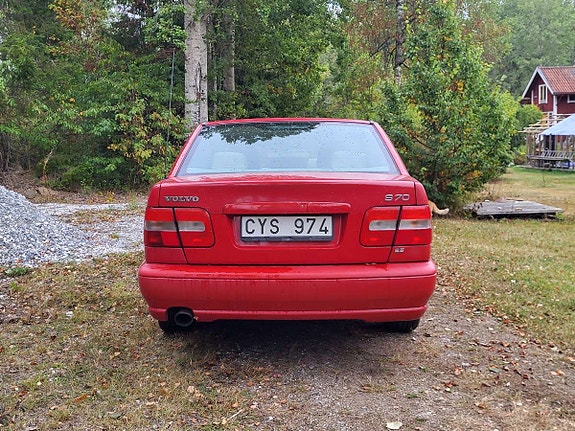 Volvo S70 3 of 6