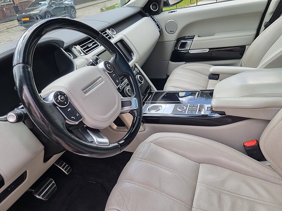 Land Rover Range Rover 5 of 8