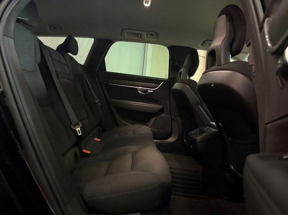 Volvo V90 12 of 21