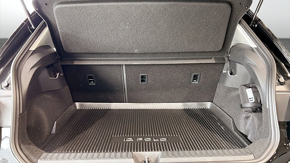 Volkswagen Polo 12 of 13