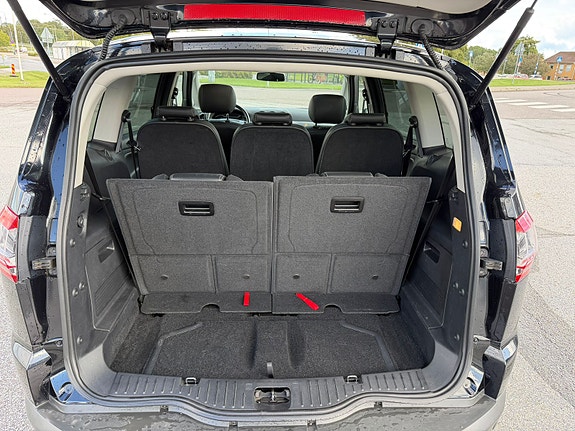 Ford S-MAX 13 of 15