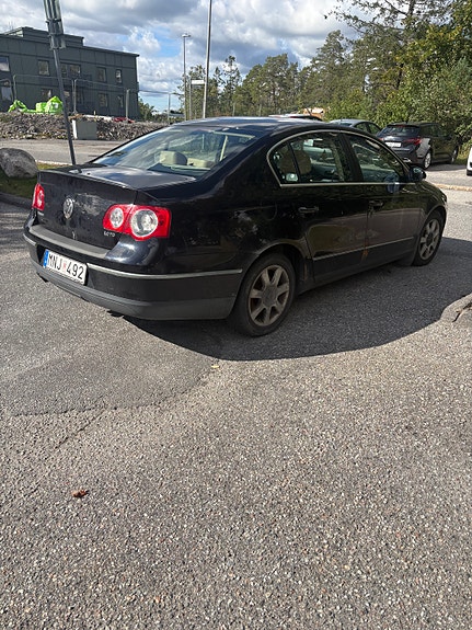 Volkswagen Passat 5 of 5