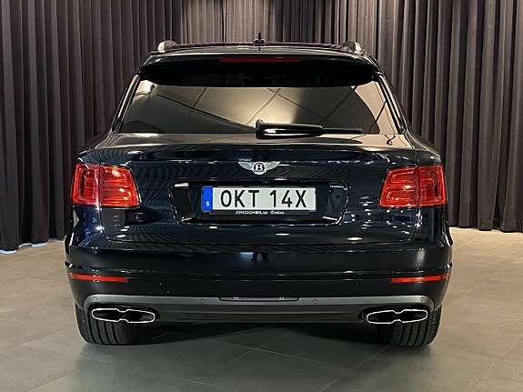 Bentley Bentayga 2 of 30