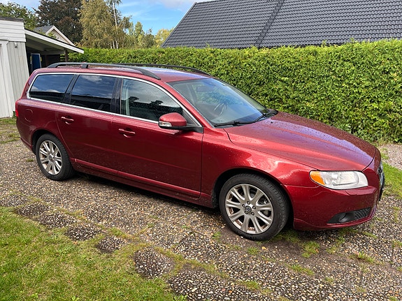 Volvo V70 5 of 15