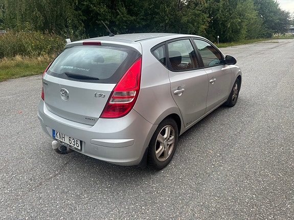 Hyundai i30 3 of 5