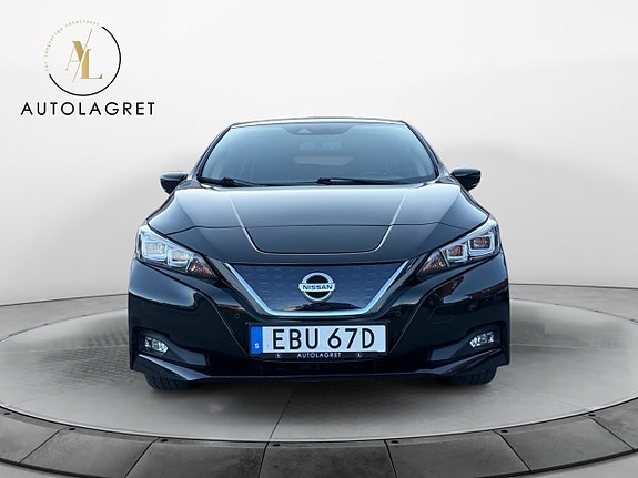 Nissan Leaf 3 of 14