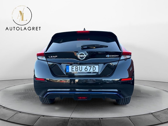 Nissan Leaf 5 of 14