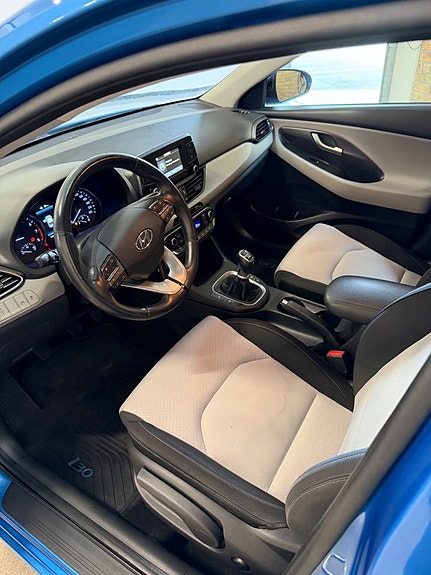 Hyundai i30 7 of 7