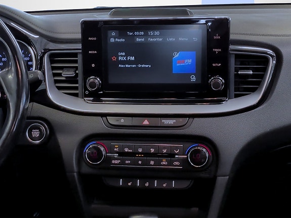 Kia Ceed 10 of 17