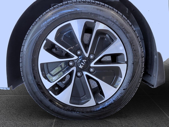 Kia Ceed 17 of 17