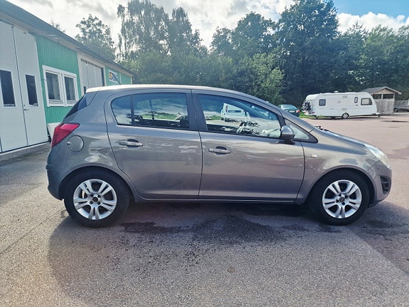 Opel Corsa 3 of 18