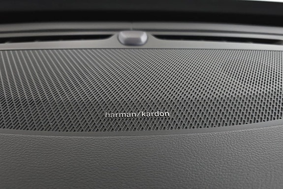 Volvo XC90 23 of 25