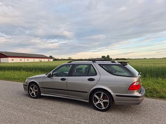 Saab 9-5 6 of 10