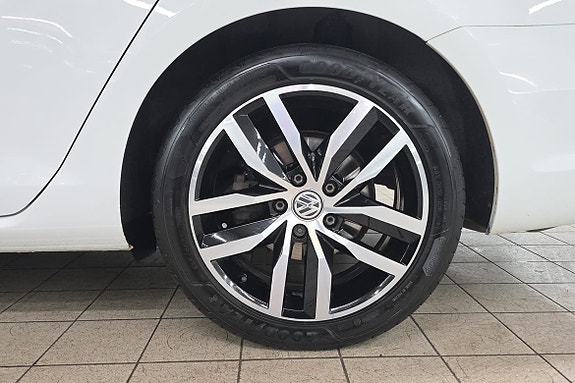 Volkswagen Golf I 17 of 21