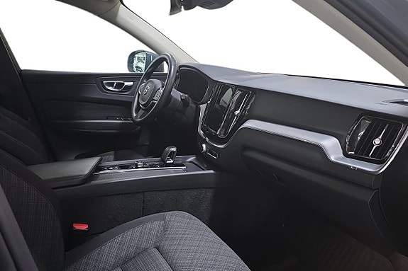 Volvo XC60 7 of 22