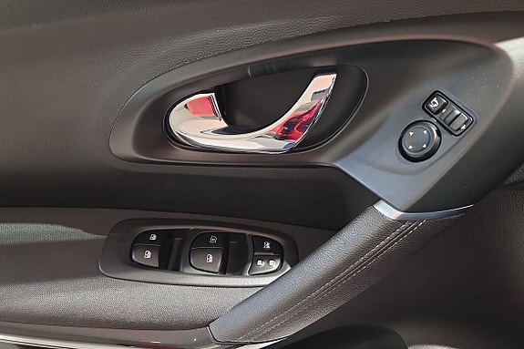 Renault Kadjar 17 of 23