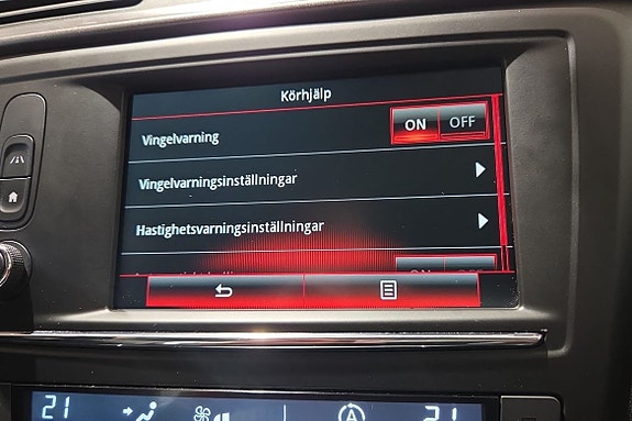 Renault Kadjar 19 of 23