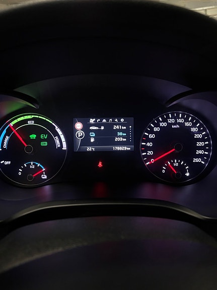 Kia Optima 11 of 24