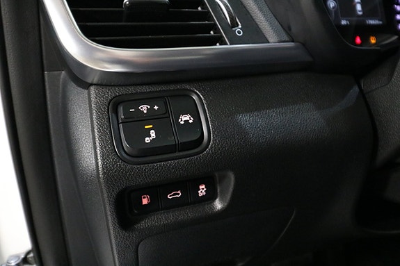 Kia Optima 10 of 24