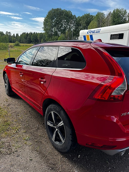 Volvo XC60 6 of 8