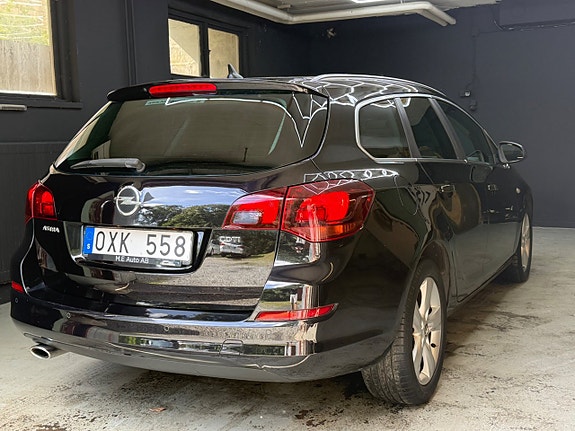 Opel Astra 4 of 15