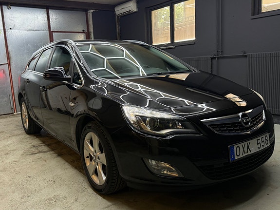 Opel Astra 6 of 15