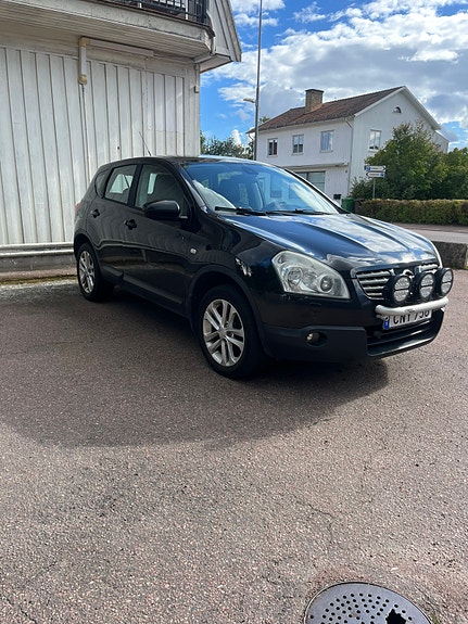 Nissan Qashqai 2 of 15