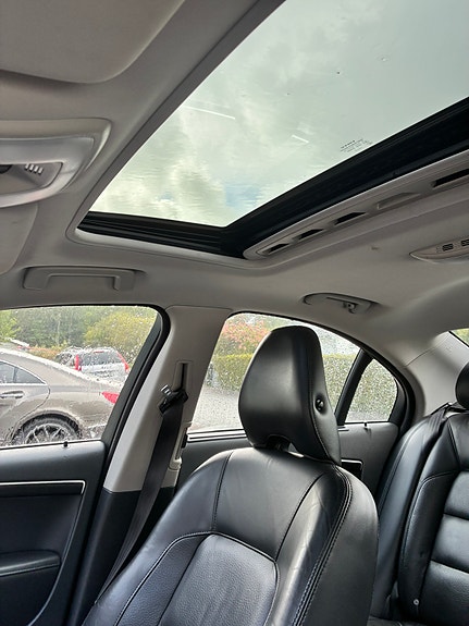 Volvo S80 5 of 7
