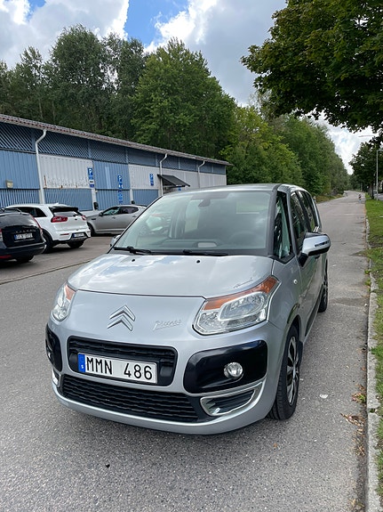 Citroen C3 Picasso 3 of 4