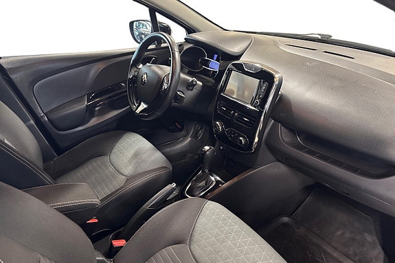 Renault Clio 11 of 24