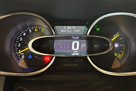 Renault Clio 16 of 24