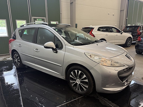 Peugeot 207 SW 7 of 22