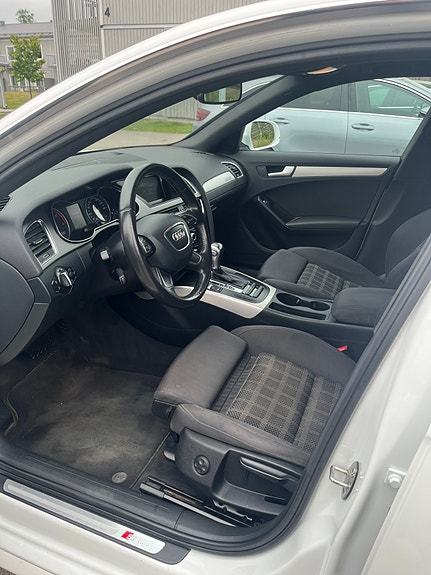 Audi A4 4 of 7