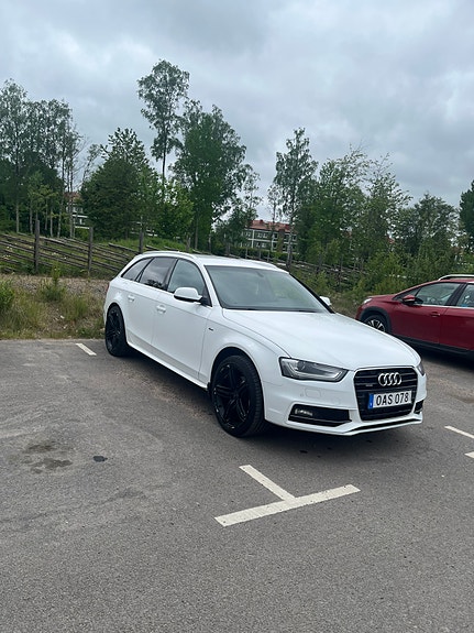 Audi A4 2 of 7
