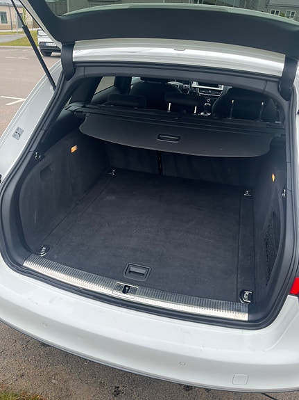 Audi A4 5 of 7