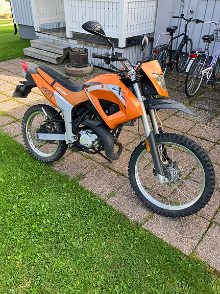 Keeway Xray 50 2 of 3
