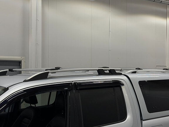 Volkswagen Amarok 12 of 30