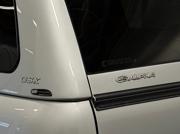Volkswagen Amarok 16 of 30
