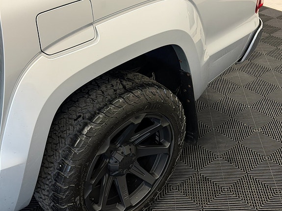 Volkswagen Amarok 13 of 30
