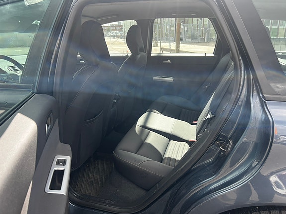 Volvo V50 6 of 7