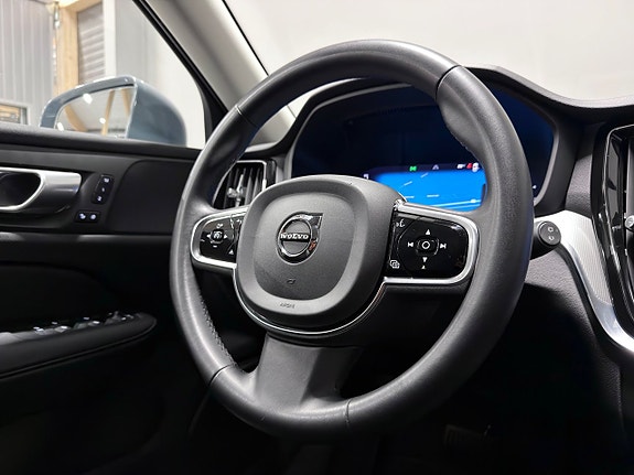 Volvo V60 Cross Country 23 of 30