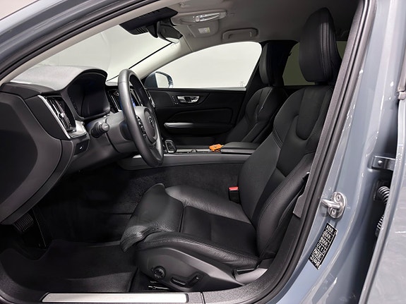 Volvo V60 Cross Country 14 of 30